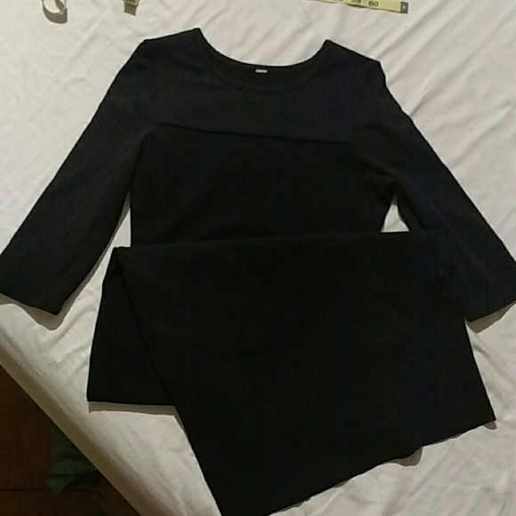 Lululemon Out of this world dress size 4/6? - Picture 6 of 8