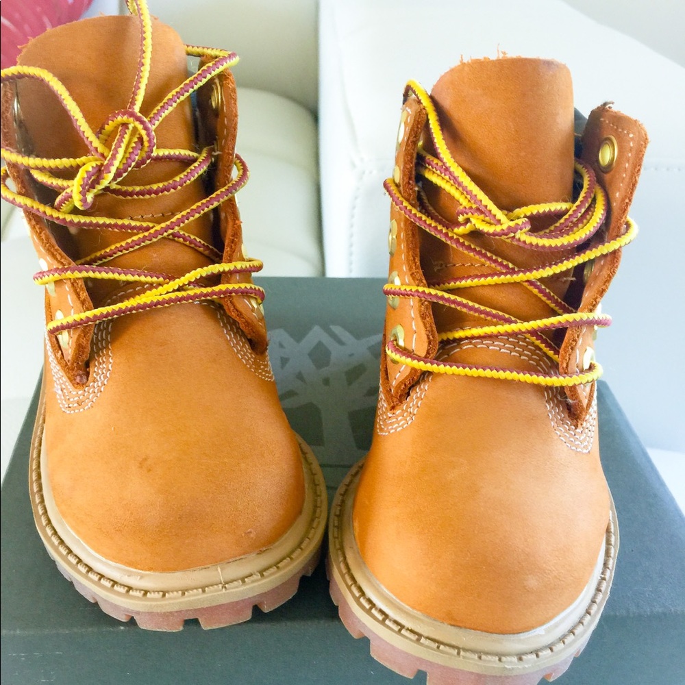 Timberland boots toddler unisex size 5