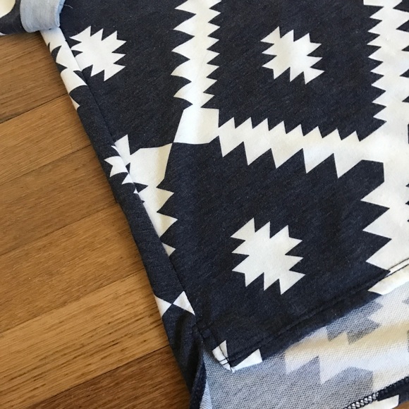 Aztec print Dress - Picture 4 of 4