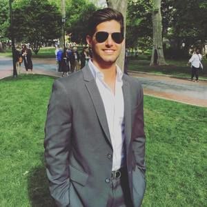 Meet your Posher, Nicolas