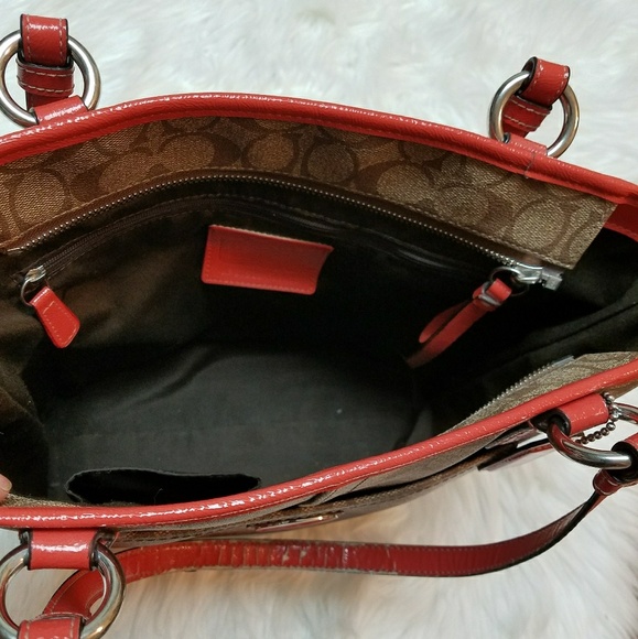 COACH Peyton collection khakis pomegranate bag - Picture 3 of 8