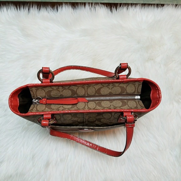 COACH Peyton collection khakis pomegranate bag - Picture 5 of 8