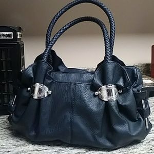 Cato Shoulder Bag