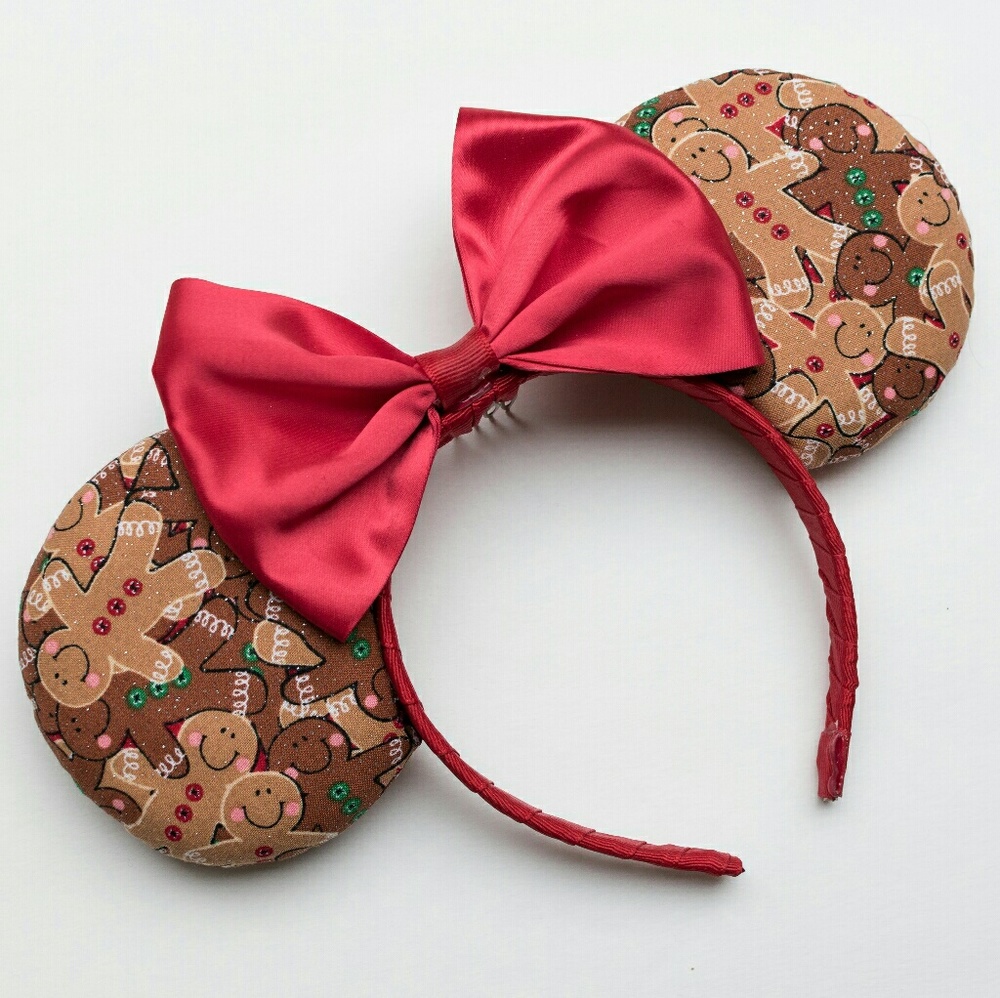 Christmas Minnie Mouse Ears