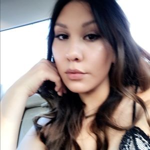 Meet your Posher, Dahiana