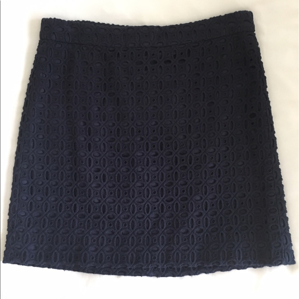 J Crew women's navy skirt. size 0.