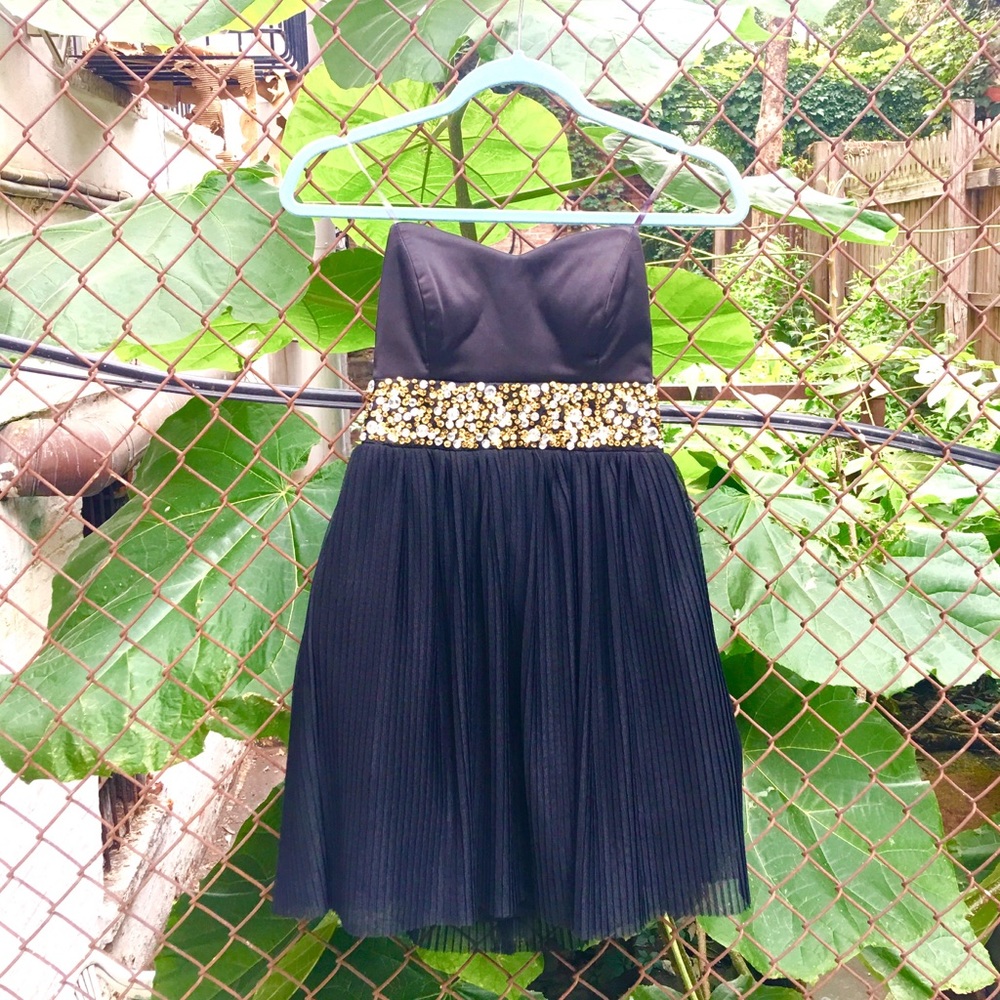 ✨Vintage early 00’s Cocktail Dress