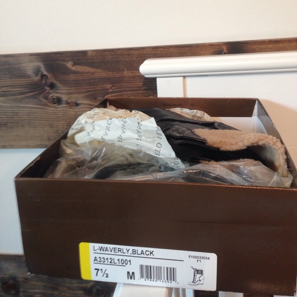 Franco Sarto Waverly Black Leather Wedge Boots - Picture 4 of 4