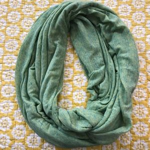 Gapl Light Green Infinity scarf