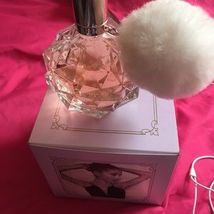 Ari by Ariana Grande Fragrance