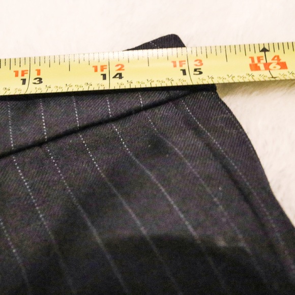 J Crew black pinstripe shorts sz 2 - Picture 4 of 5