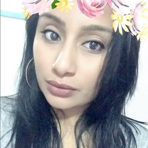 Meet your Posher, Denisse