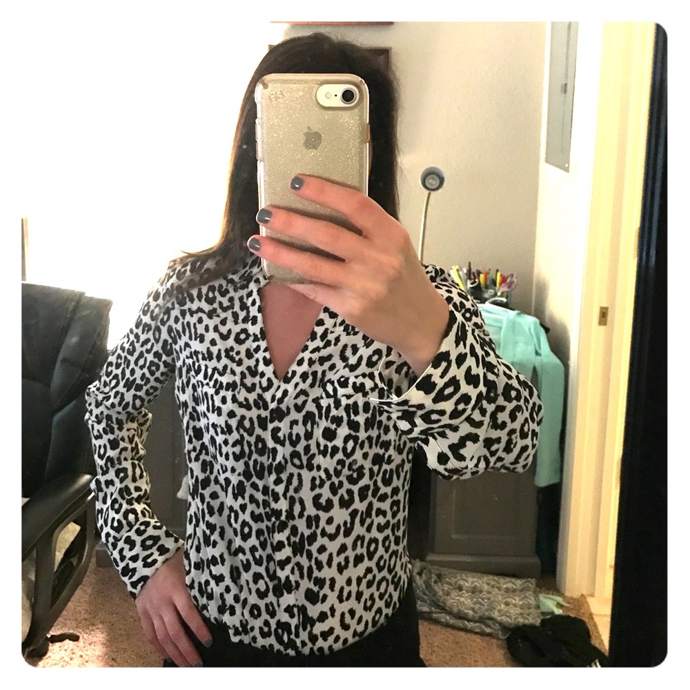 Leopard print Express XS portofino buttoned shirt