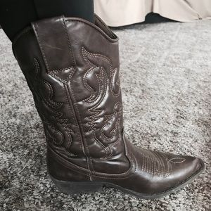 Women's Size 6 Cowboy Boots