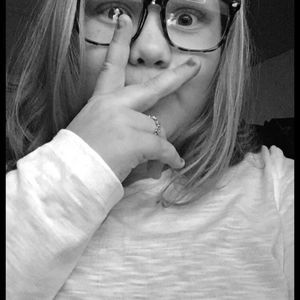 Meet your Posher, Raelyne