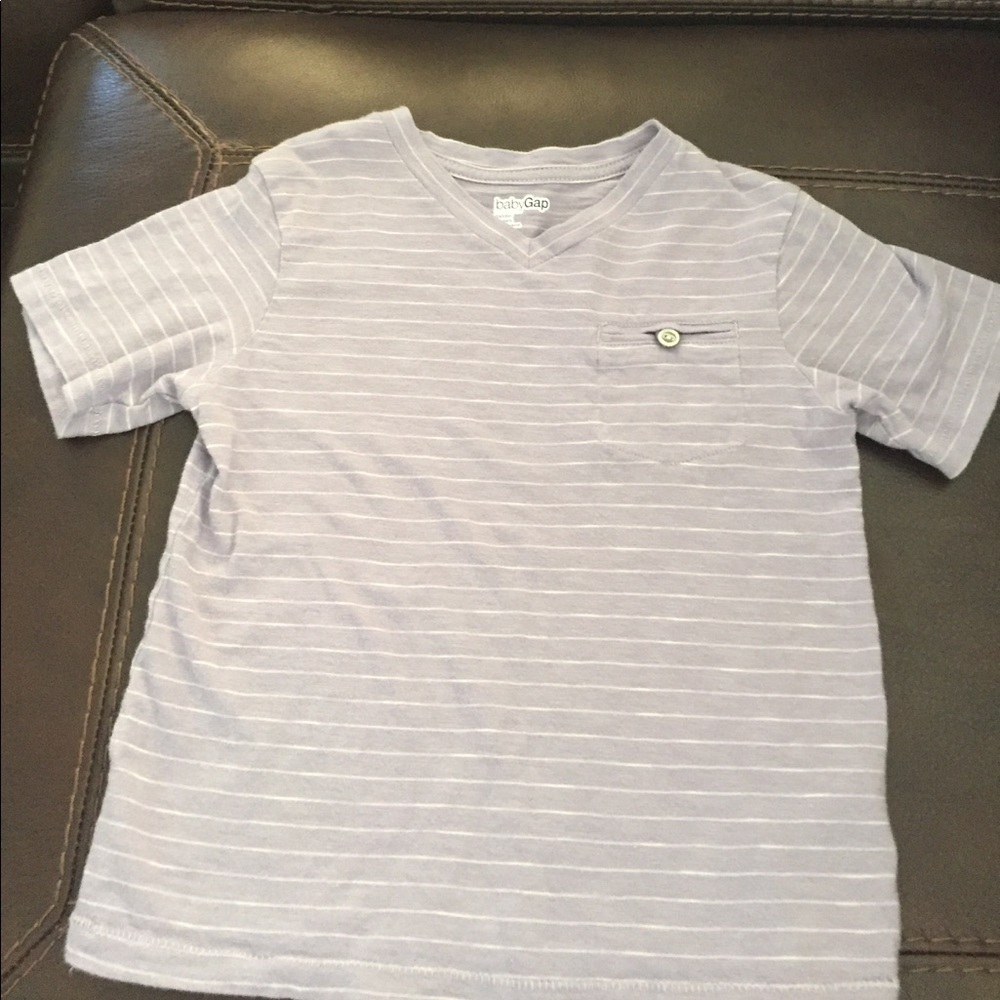 Gap tee