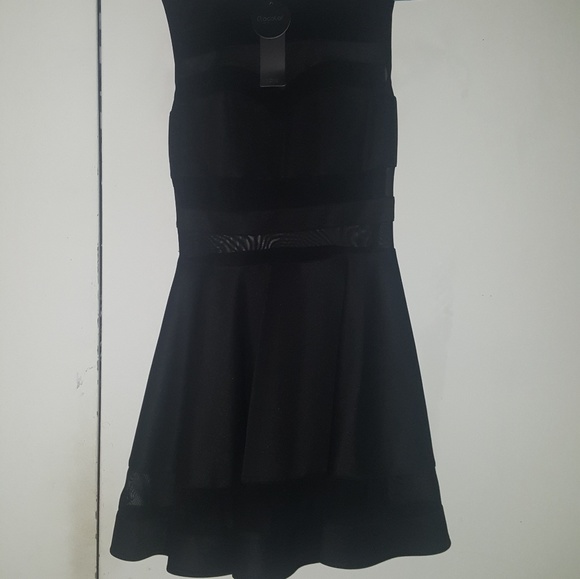 Black dress - Picture 3 of 3