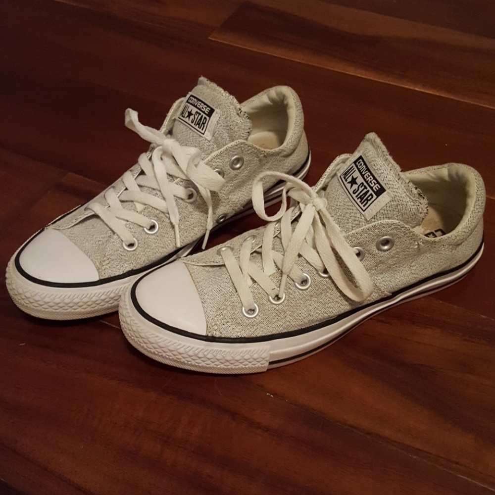 💥💕🦄🌼🎀Converse Allstars  in light gray