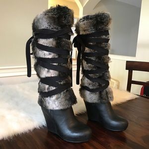ALDO Faux Fur wedge boots