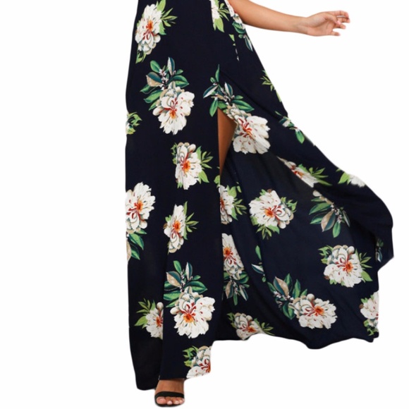 Black Floral Cutout Back Halter Split Maxi Dress - Picture 4 of 6