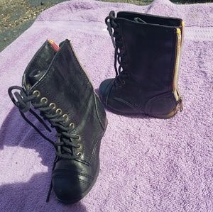 Toddler combat boots