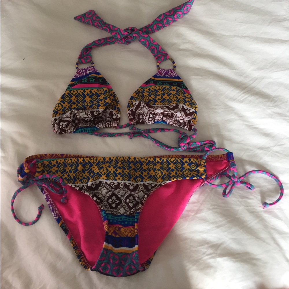 Xhilaration matching halter bikini set