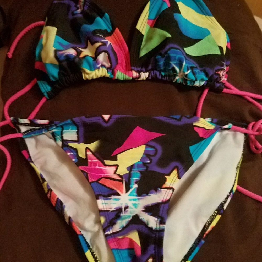 OP bikini sz L with adjustable ties print