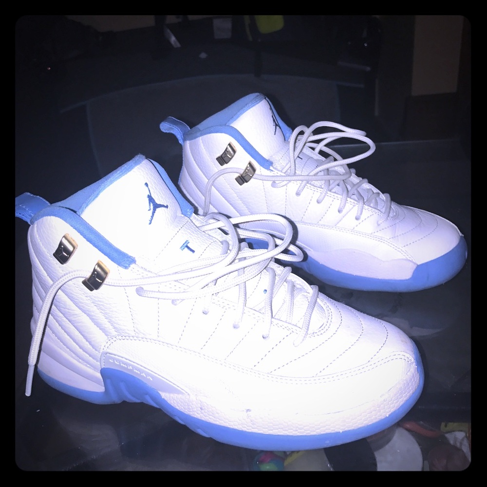 Jordan 12's