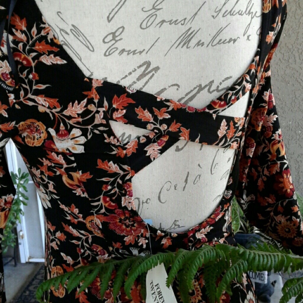 Women's item - Picture 3 of 4