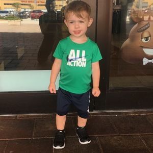 Meet your Posher, Cassee