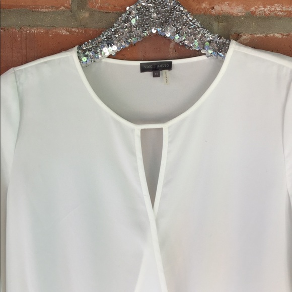 Vince Camuto white top with open front - Picture 2 of 3