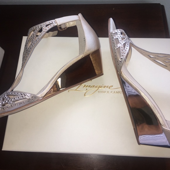 Vince camuto sparkled wedges wedding /prom shoes - Picture 2 of 5