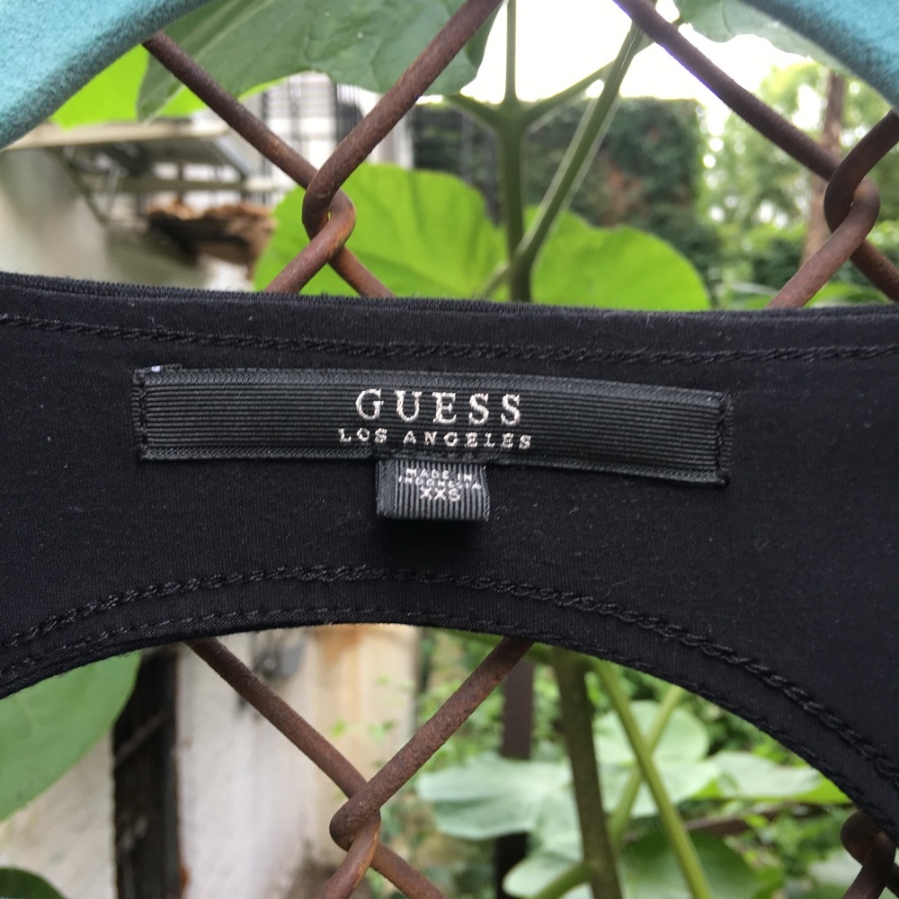 HP! 🎉 Guess•LBD🖤 - Picture 4 of 7