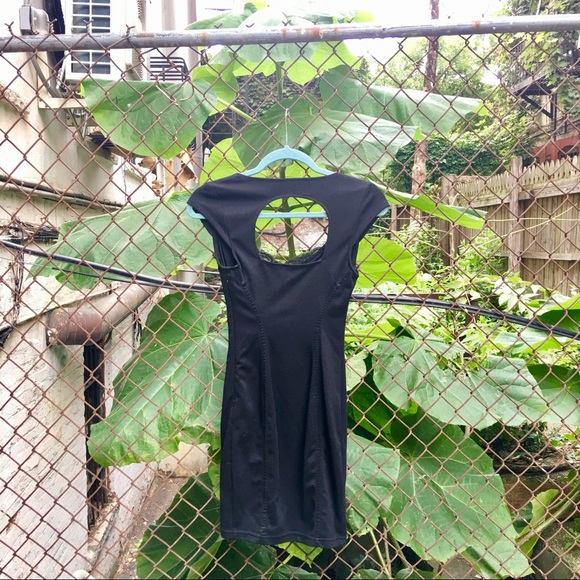 HP! ๐ GuessโขLBD๐ค - Picture 3 of 7