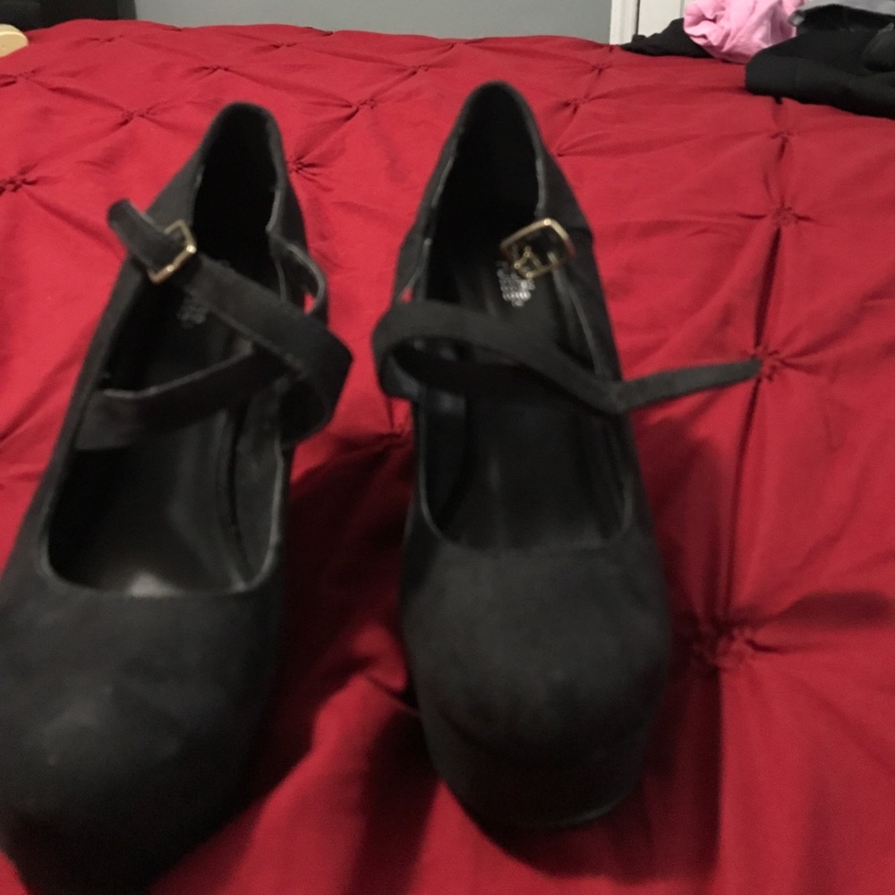 Wedges - Picture 2 of 4