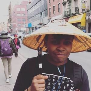 Meet your Posher, Kira