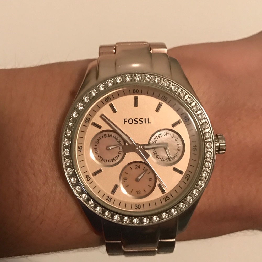 Fossil rose gold watch