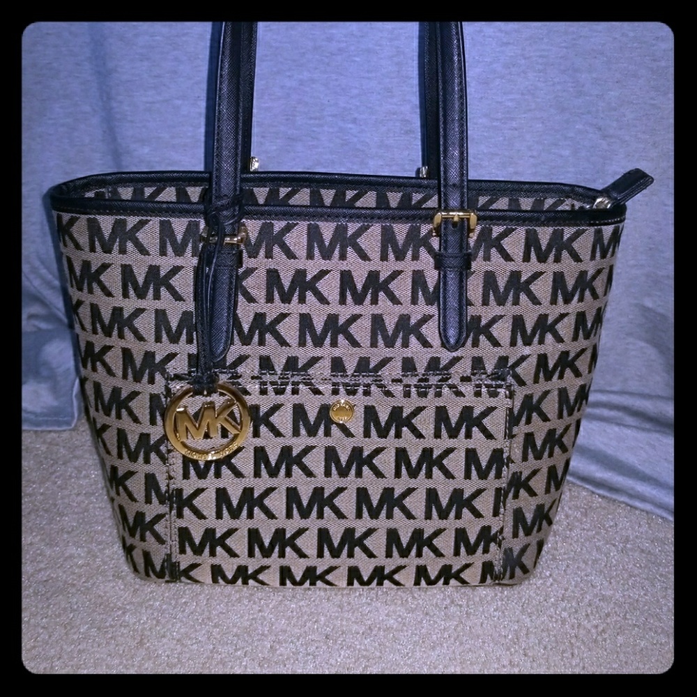 Michael kors bag