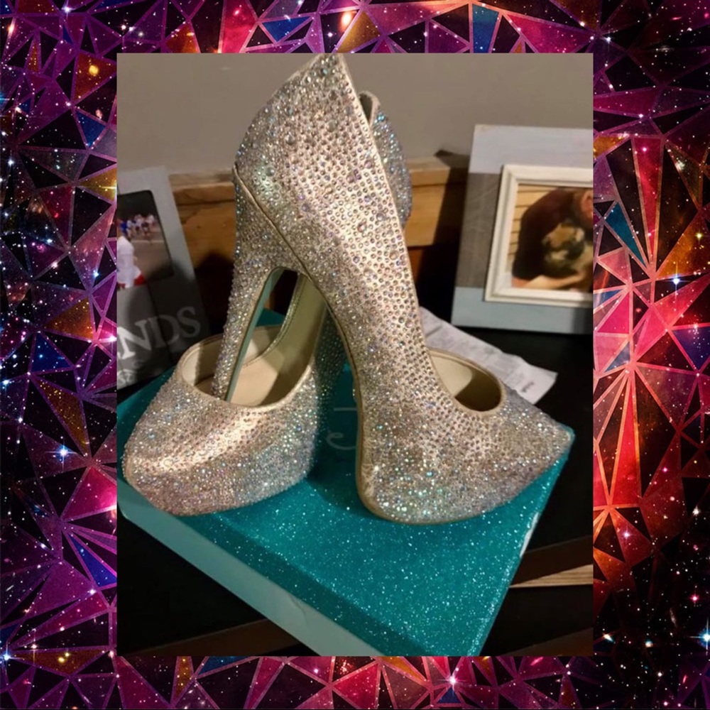 💎💎Betsey Johnson Rhinestone Heels💎💎