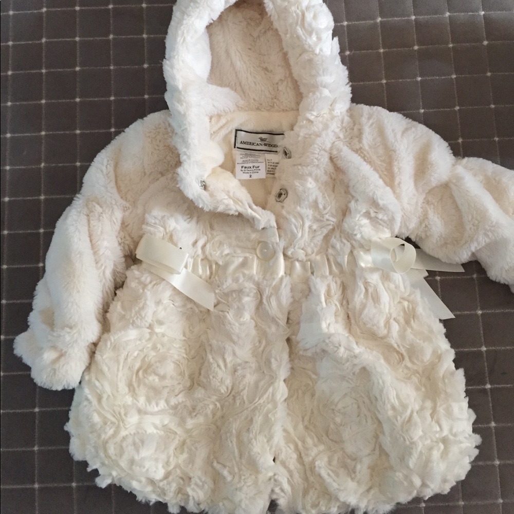 Girls faux fur winter coat- brand new