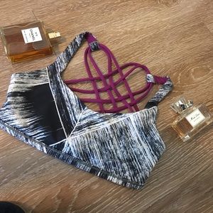 Lululemon sports bra 🎉🎉