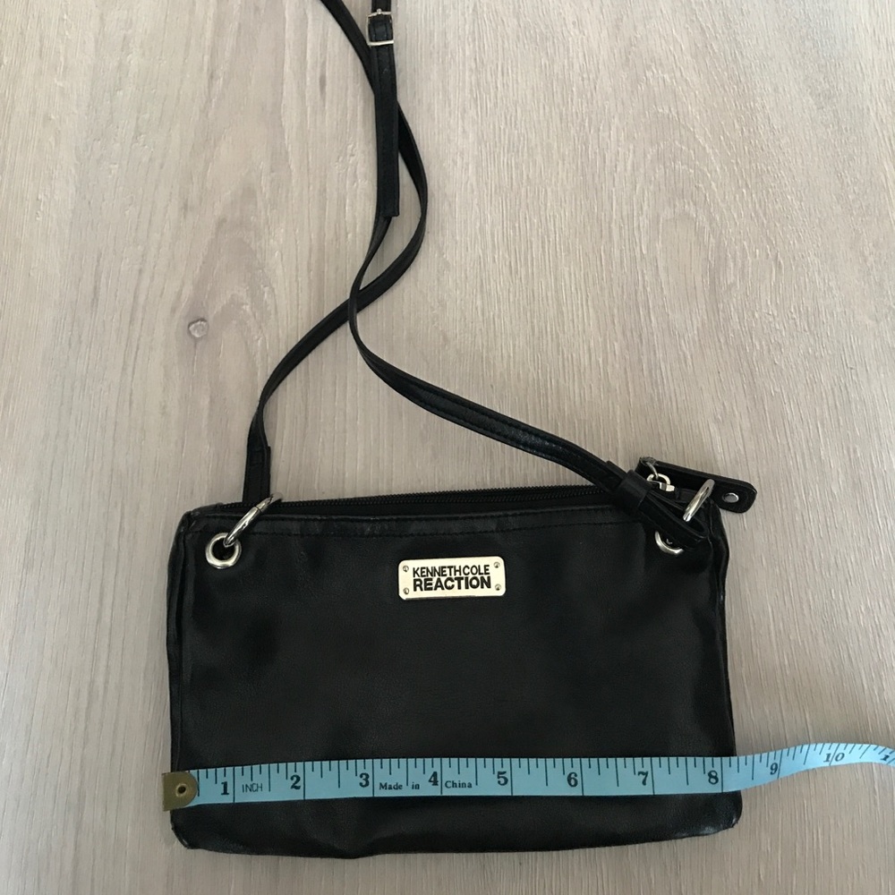 Kenneth Cole crossbody bag - black - Picture 2 of 4