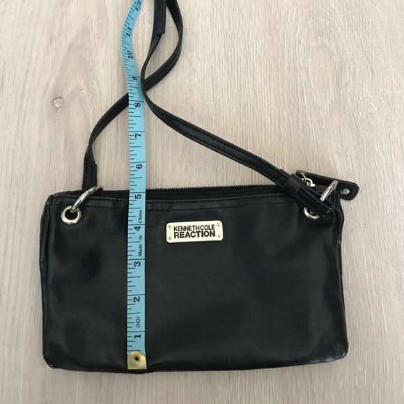 Kenneth Cole crossbody bag - black - Picture 3 of 4