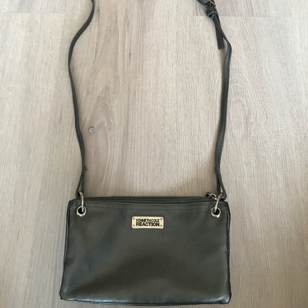 Kenneth Cole crossbody bag - silver grey