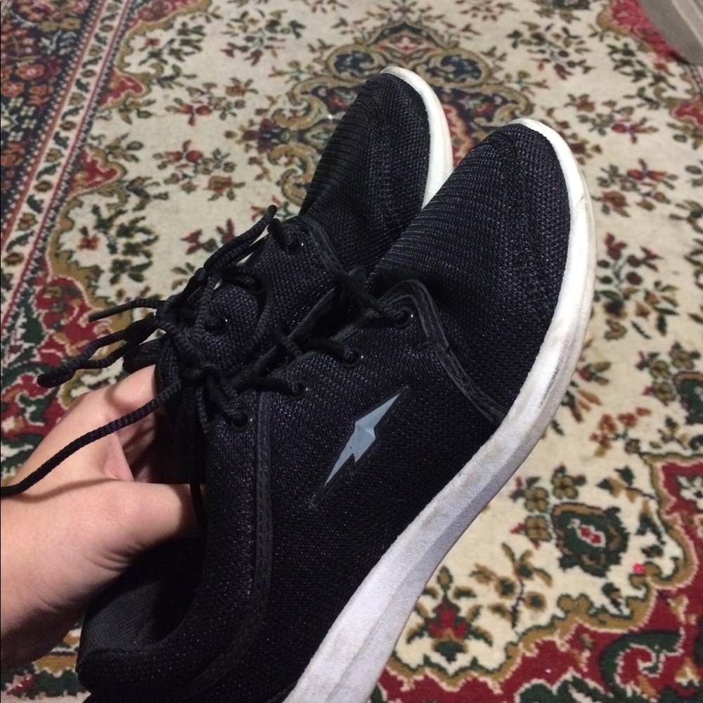 Black knit sneaker