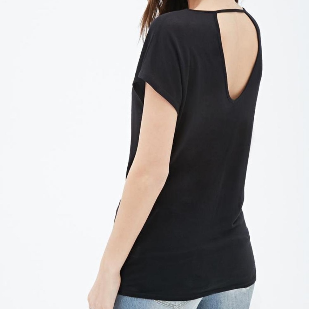 !! Forever 21 Open Back Comfy T- Shirt XL !!