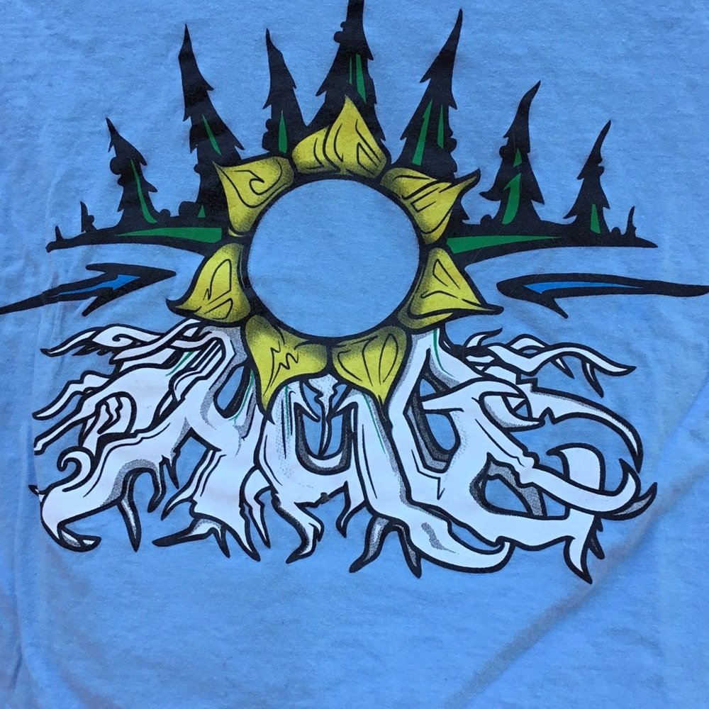 Hug Farms graphic T
