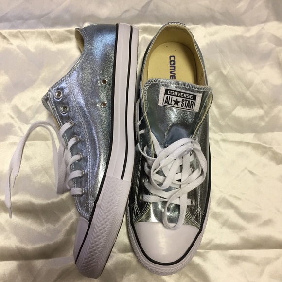 ⭐️HP⭐️ NWT Metallic Unisex Chuck Taylor Converse - Picture 5 of 7