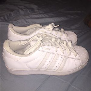Addidas shell toe