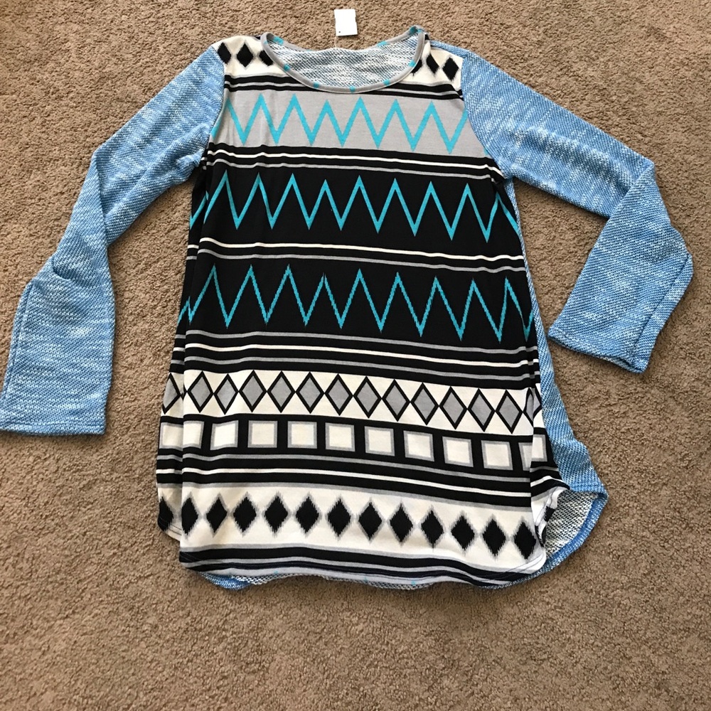 Brand new Chevron women's top